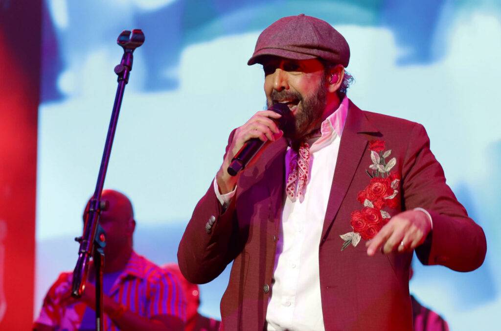 Juan Luis Guerra lanza su nuevo EP, "Radio Güira"