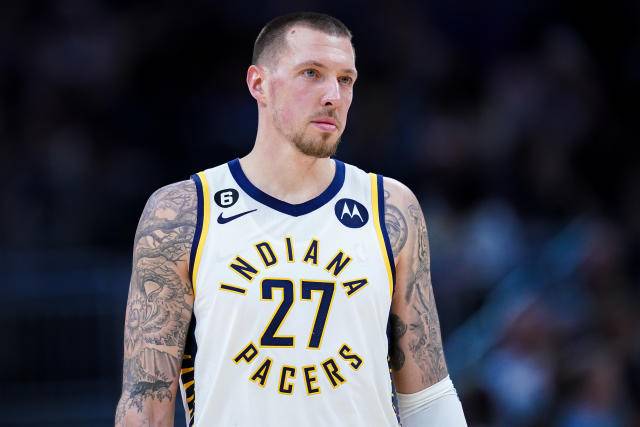 Clippers se reforzarán con Theis