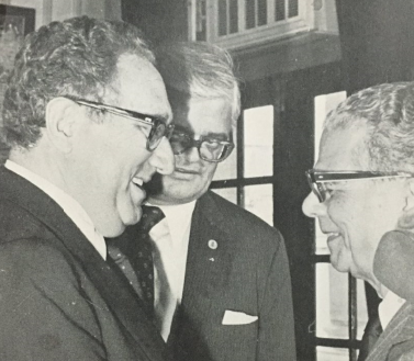 Kissinger fue un visitante asiduo de Dominicana