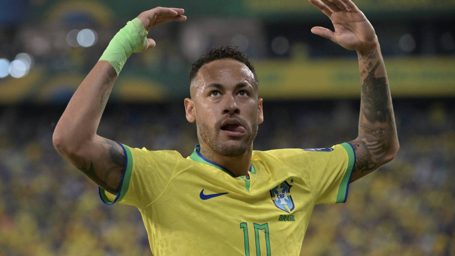 Neymar será sometido a una cirugía este jueves en Brasil