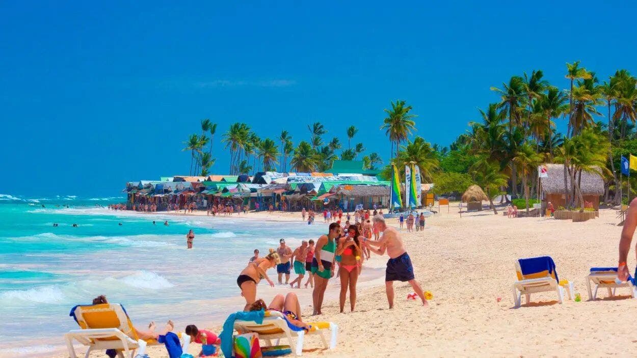 ¿Cuántos turistas recibió República Dominicana en el 2023?