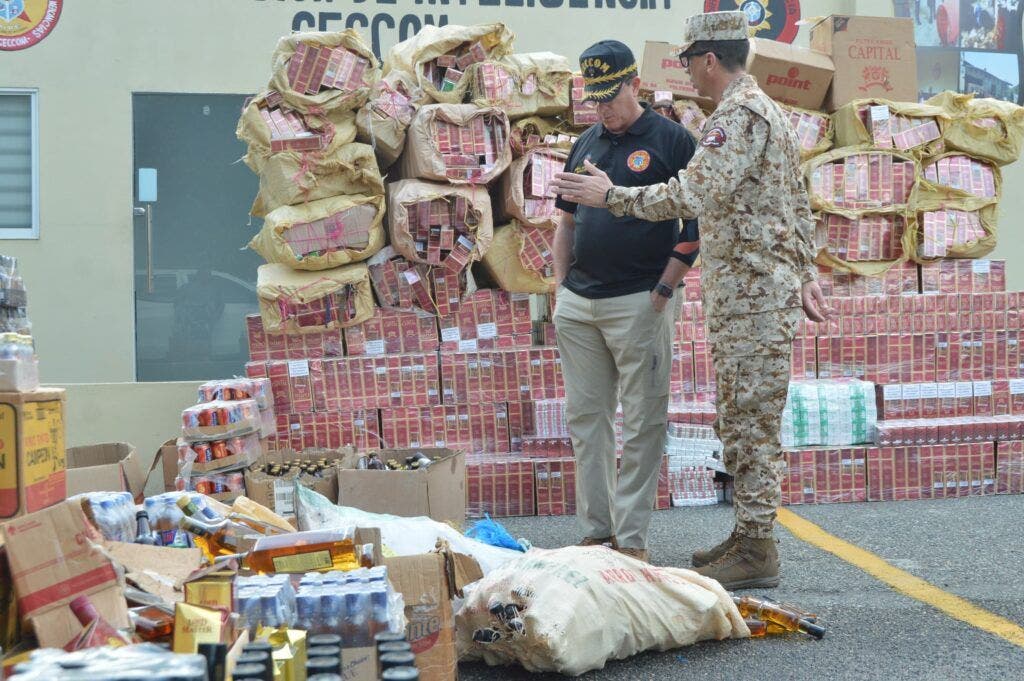 CESFronT Entrega A CECCOM 1,140,880 Unidades De Cigarrillos Que Serían ...