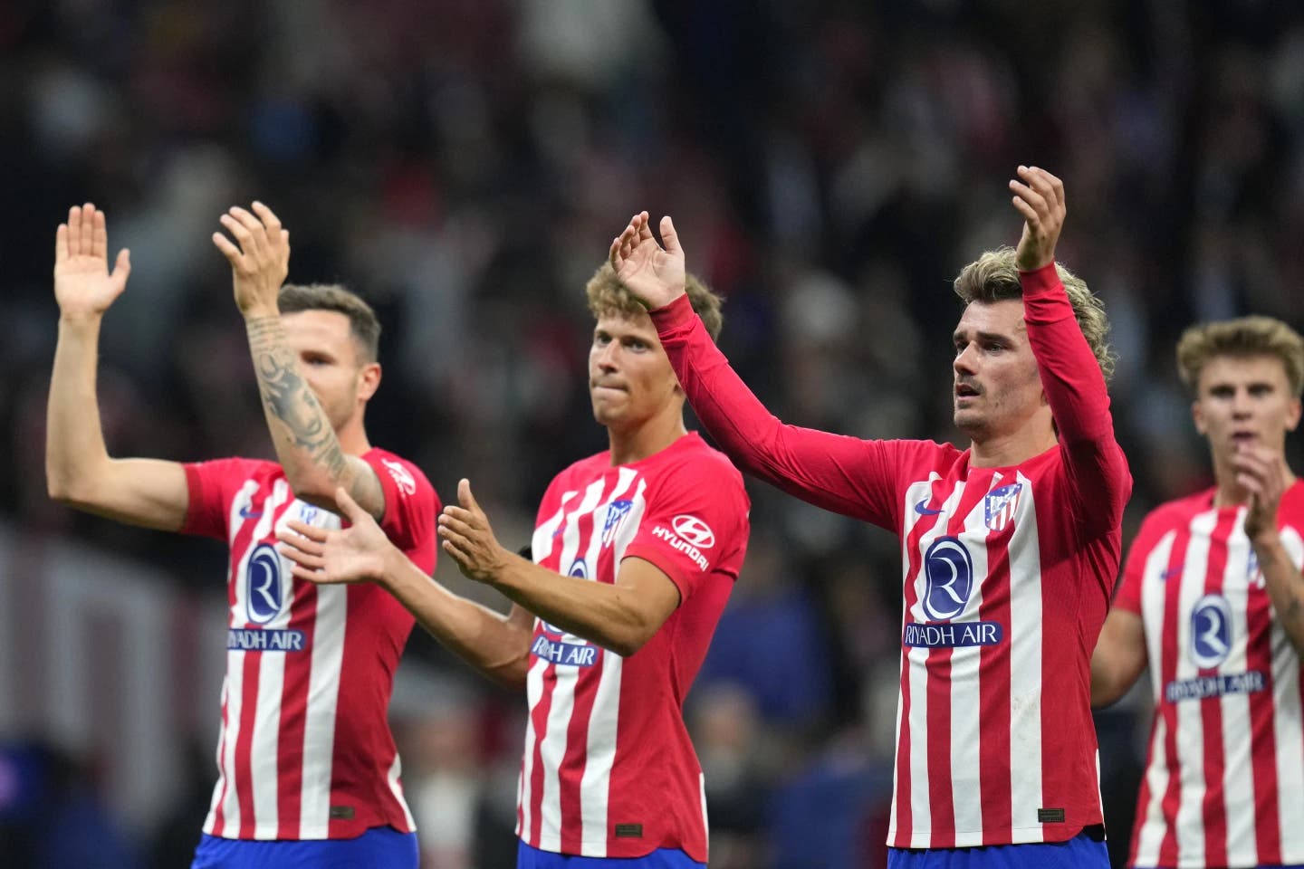 Atlético de Madrid vence 2-1 al Dortmund en el partido de ida de la Liga de Campeones