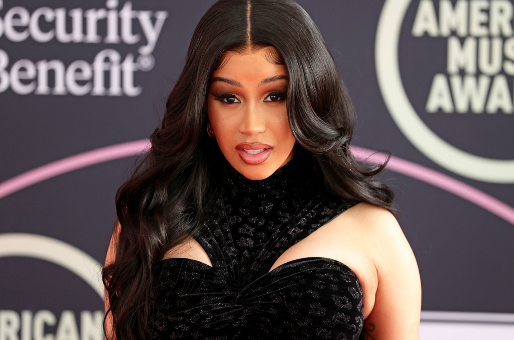 Cardi B causa polémica por defender sus raíces: “Me siento ofendida que me digan mexicana”