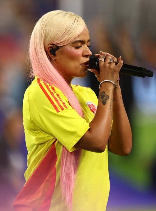 Video | Así fue la presentación de Karol G en la final de la Copa América