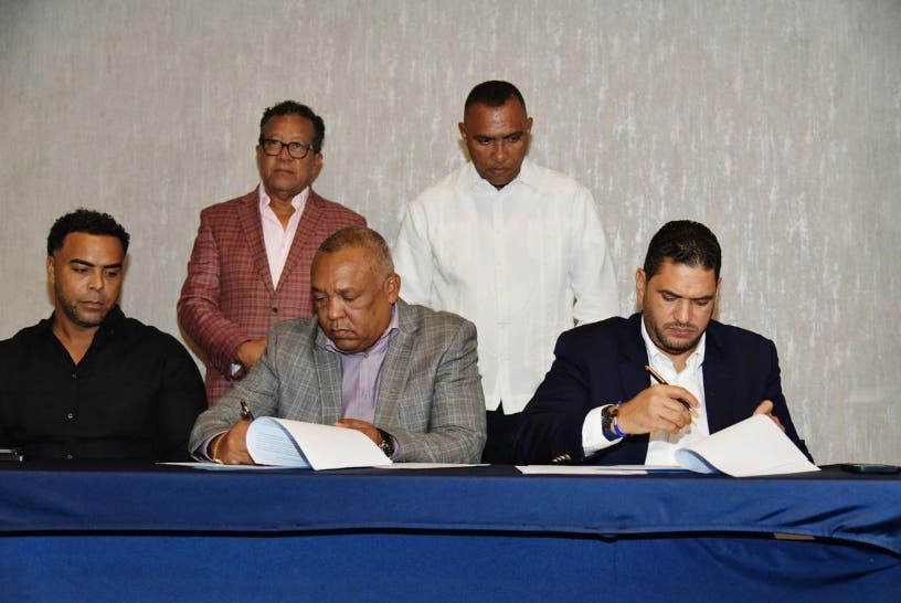 Federación Béisbol acuerda con Medios Panorama