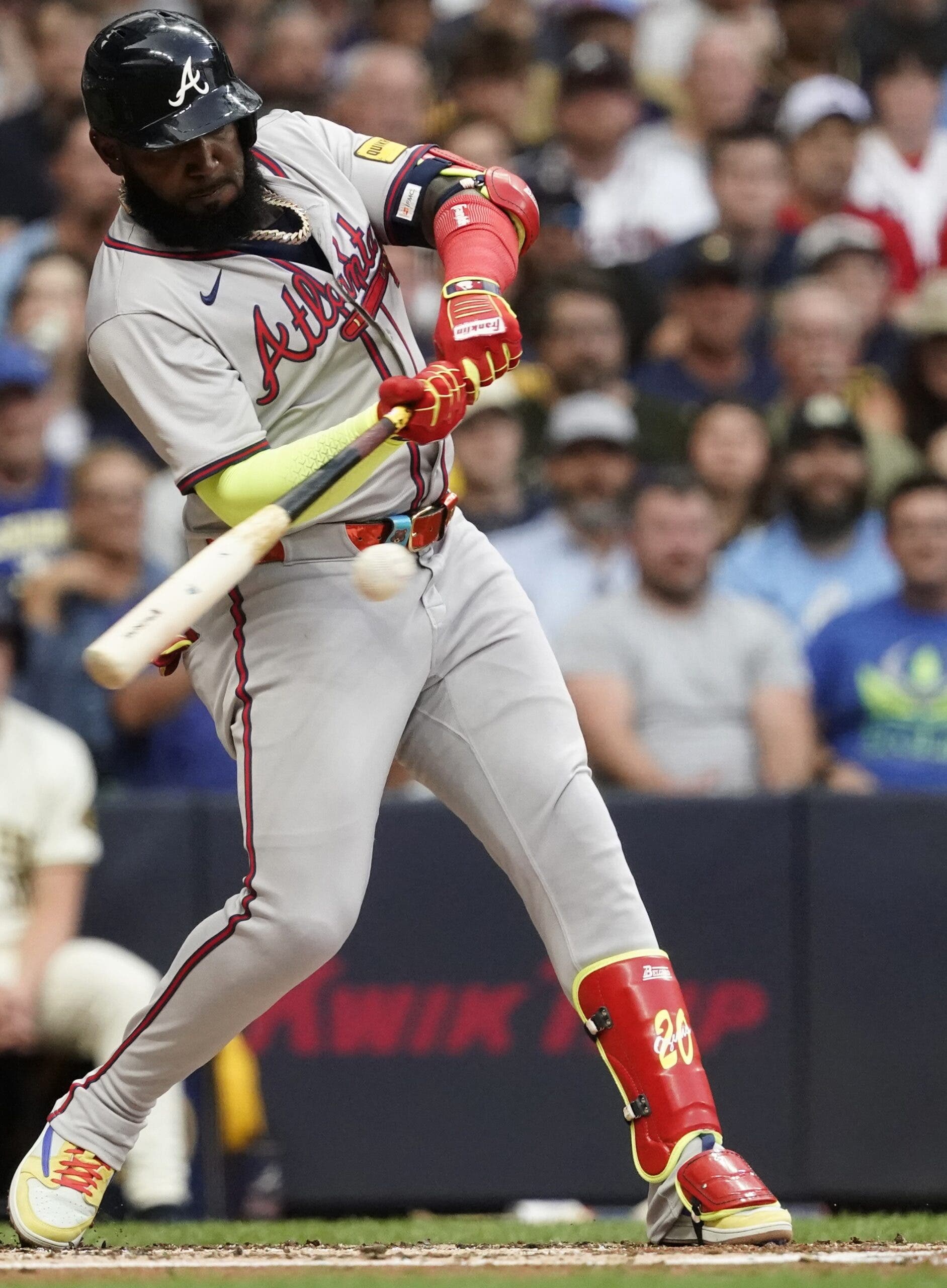 Marcell Ozuna supera en jonrones a George Bell