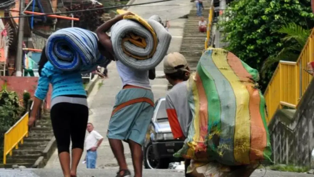 desplazados internos colombia.jpeg