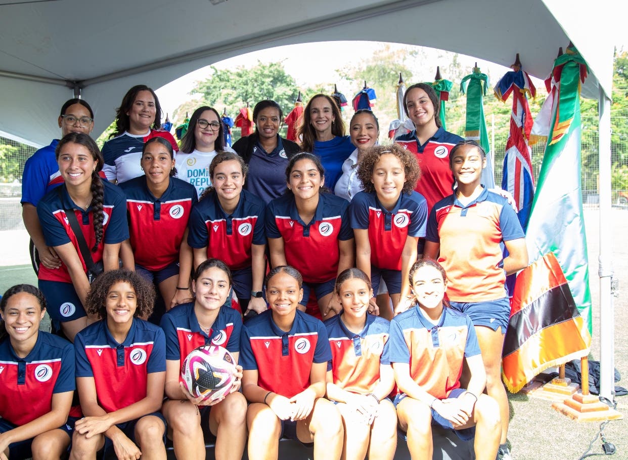 Alcaldía DN apoya fútbol femenino con Mundialito