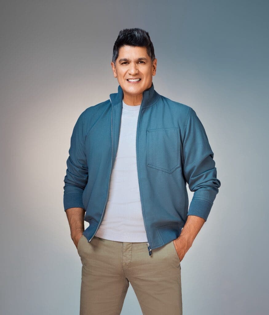 Cantante Eddy Herrera 1