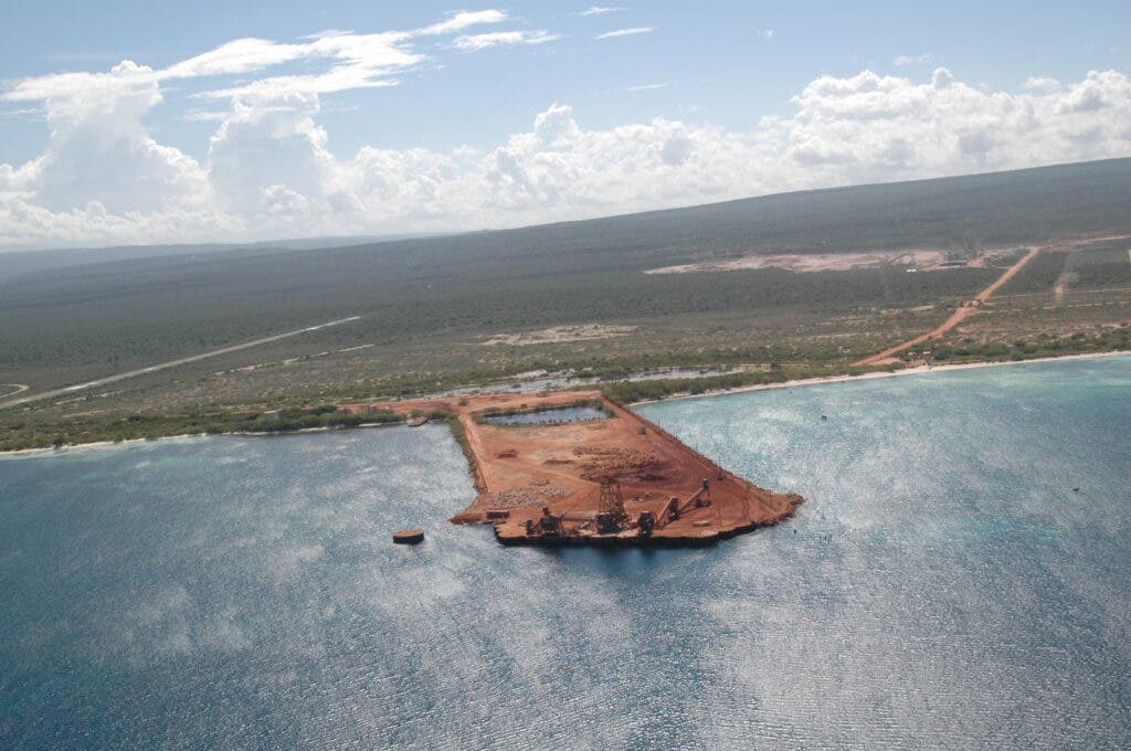 Así quedó el puerto de Cabo Rojo, tras el cierre de exportación de bauxita.