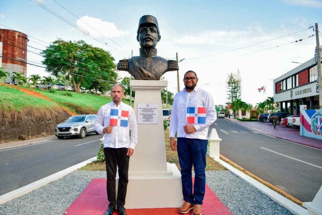 Foto 3 Juan Pablo Uribe y Leo Francis Zorrilla