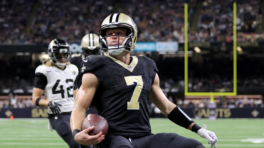 Taysom Hill New Orleans Saints NFL 1