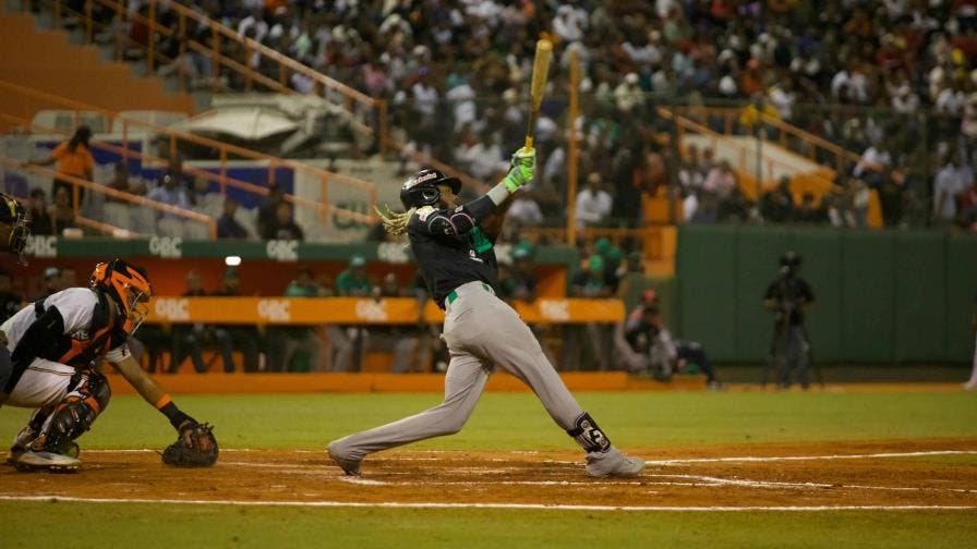 Estrellas vencen a Toros inicio torneo