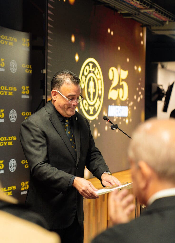 Gold’s Gym conmemora su 25 aniversario con la reapertura de su sucursal en Evaristo Morales