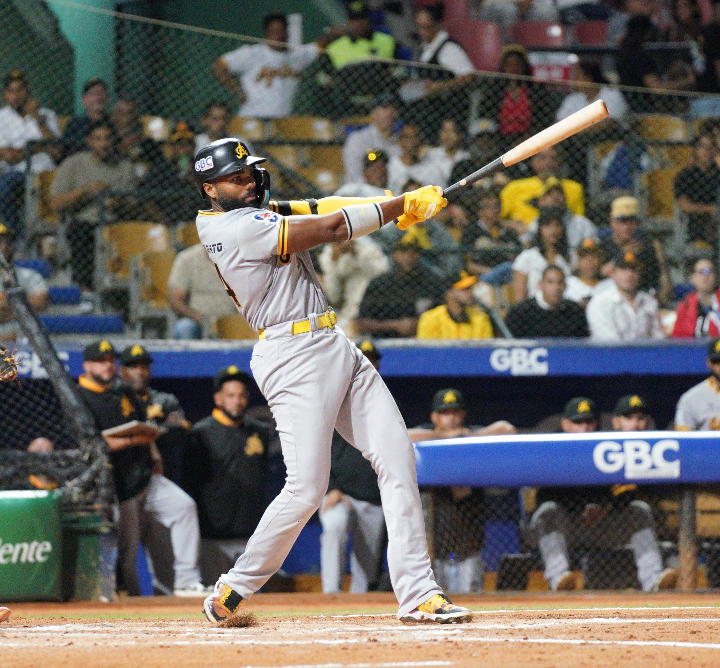 ¡Imbatibles! Las Aguilas ganan su quinto seguido