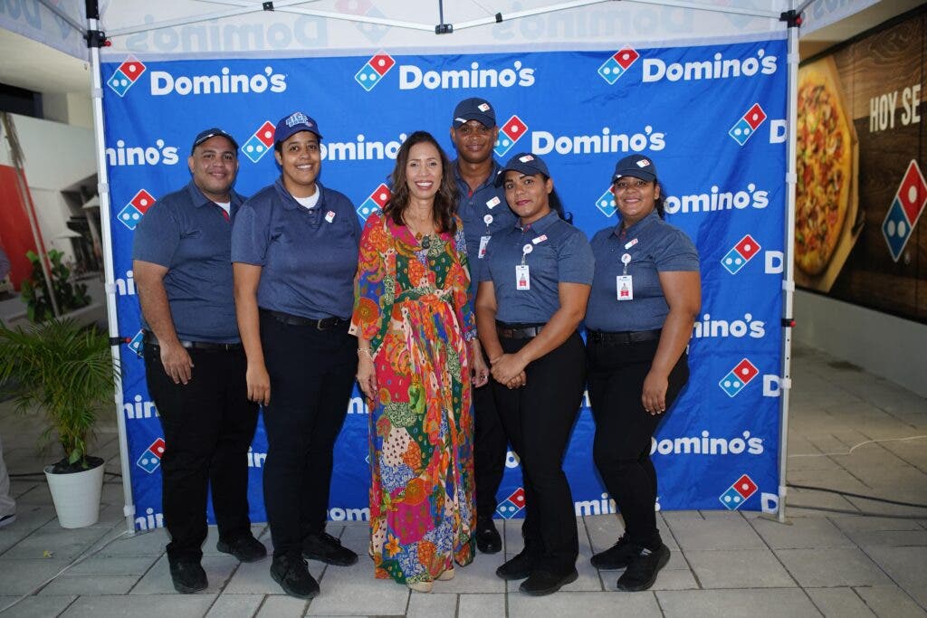 Apertura de Dominos en Barahona